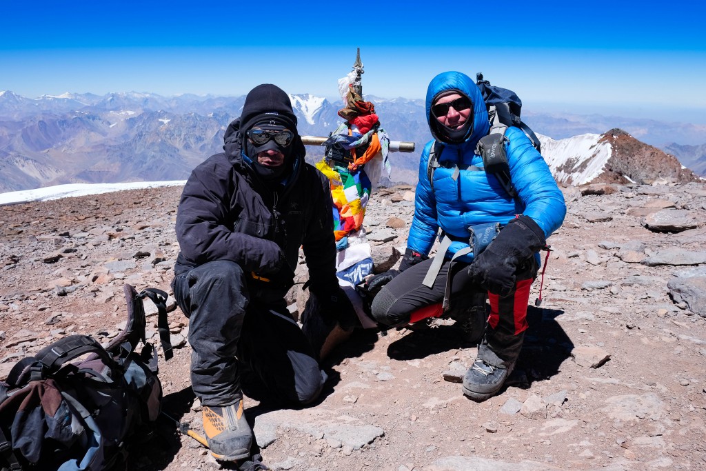 Preben Bograd og Bo Belvedere Christensen på toppen af Aconcagua