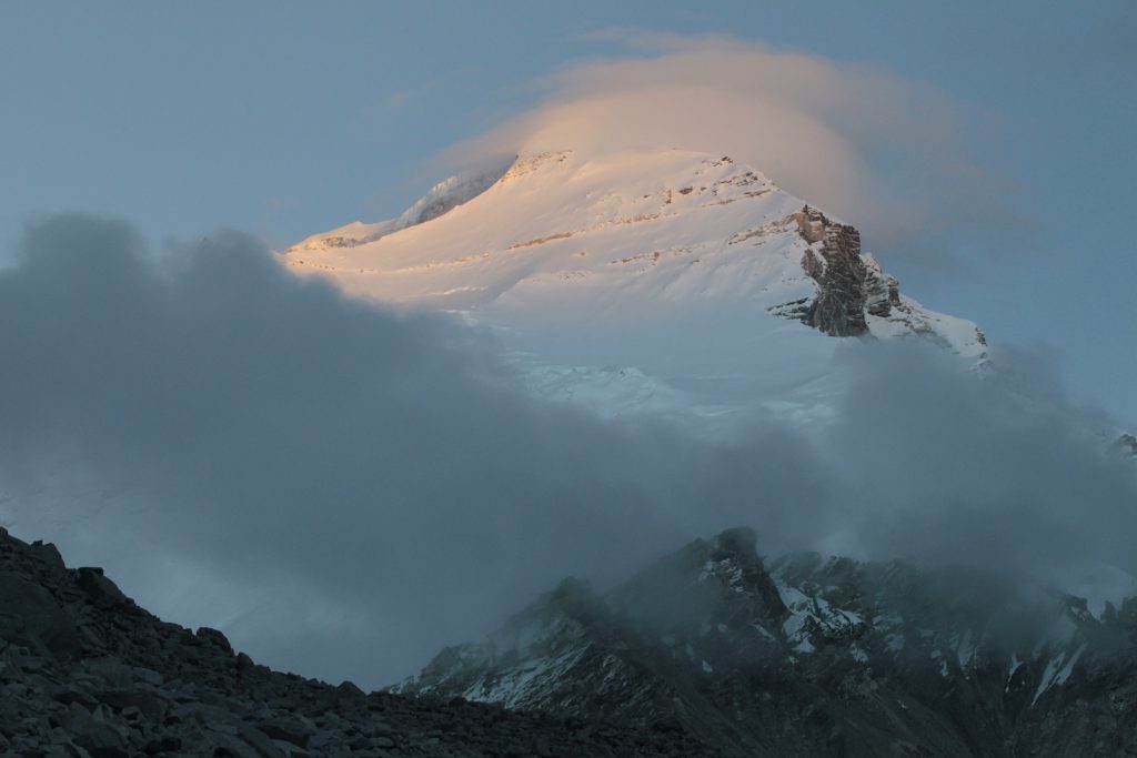 Cho Oyu på en smuk aften